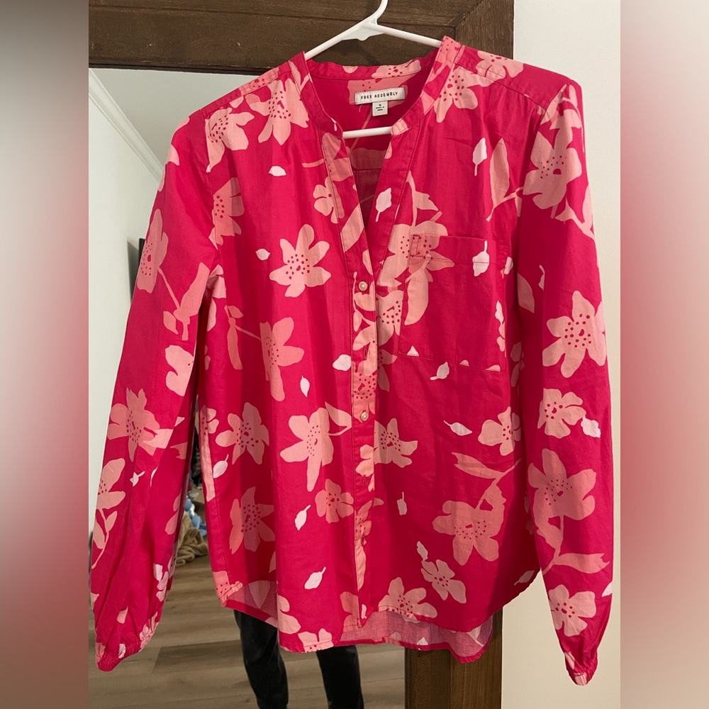 Women’s Free Assembly Long Sleeve Button Up